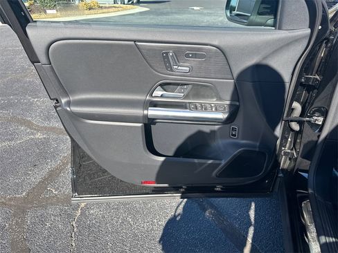 Certified 2026 Mercedes-Benz GLA 250 image 10