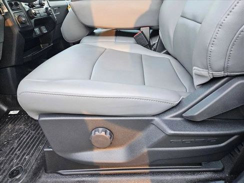 New 2025 Ford F450 XL image 4
