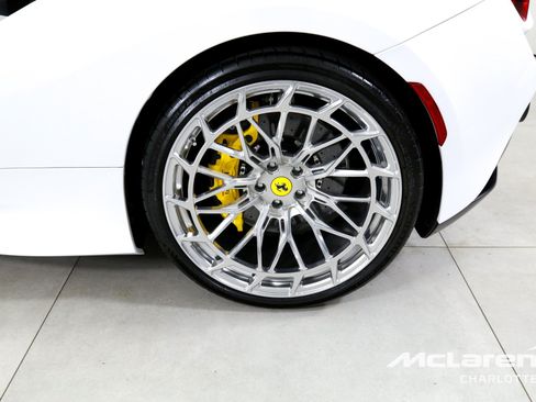 Used 2023 Ferrari F8 Tributo RWD image 29