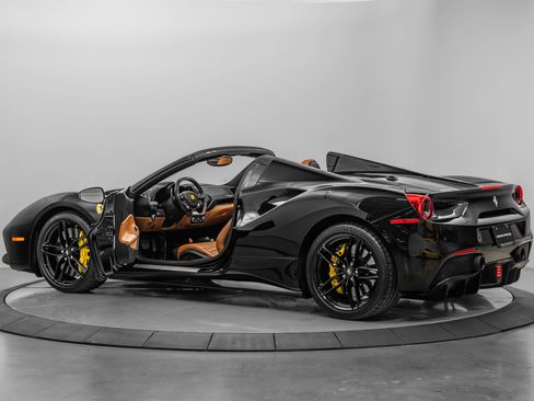 Certified 2018 Ferrari 488 Spider image 2