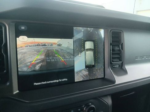 New 2025 Ford Bronco Badlands image 46