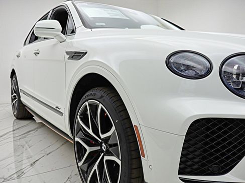 New 2026 Bentley Bentayga Speed image 19