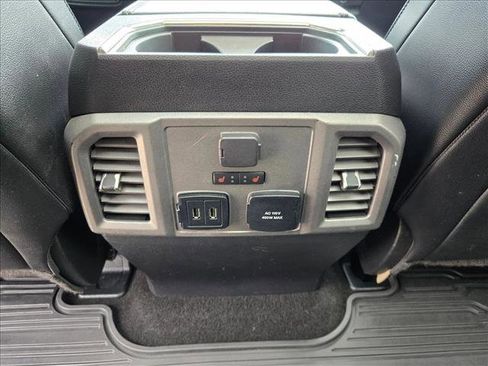 Used 2019 Ford F150 Raptor w/ Equipment Group 802A Luxury AWD/4WD image 17