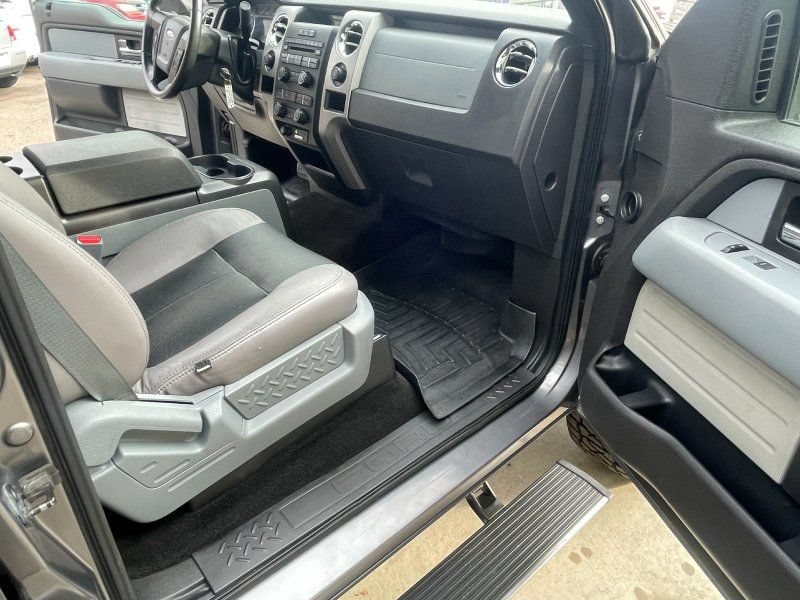 Used 2012 Ford F150 XLT w/ XLT Chrome Pkg AWD/4WD image 6