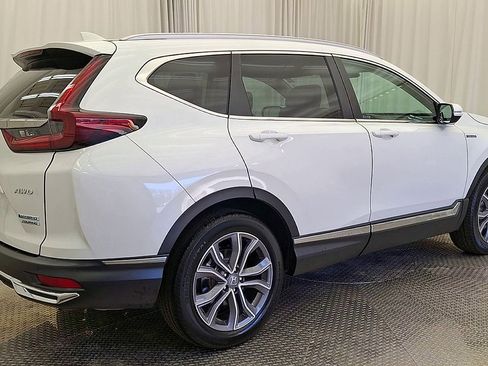 Used 2022 Honda CR-V Touring image 3
