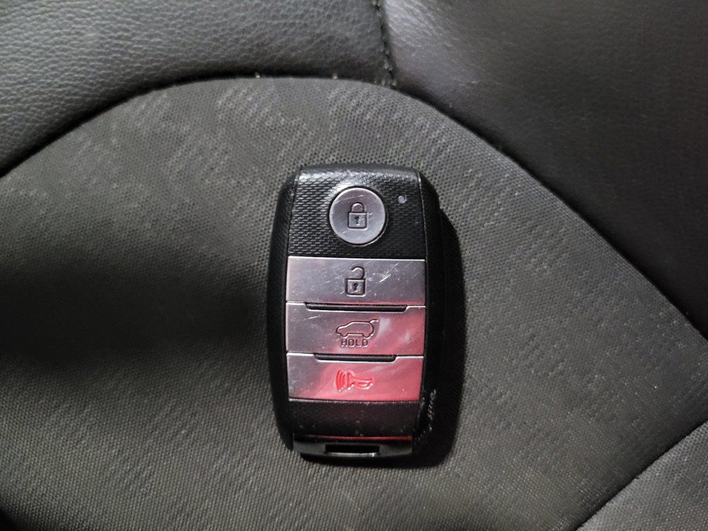 Used 2019 Kia Soul ! w/ Technology Package FWD image 32