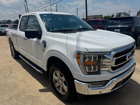 Used 2023 Ford F150 XLT w/ Equipment Group 302A High AWD/4WD image 7