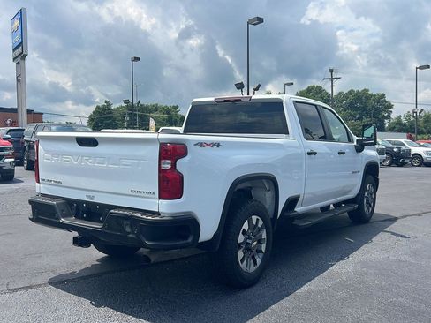 Used 2024 Chevrolet Silverado 2500 Custom w/ Custom Value Package AWD/4WD image 6