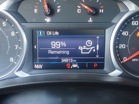 Used 2022 GMC Terrain SLE image 19