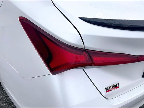 Used 2022 Toyota Avalon XSE image 34