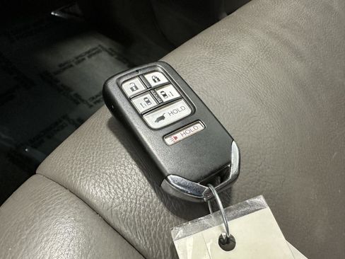 Used 2015 Honda Odyssey EX-L image 31