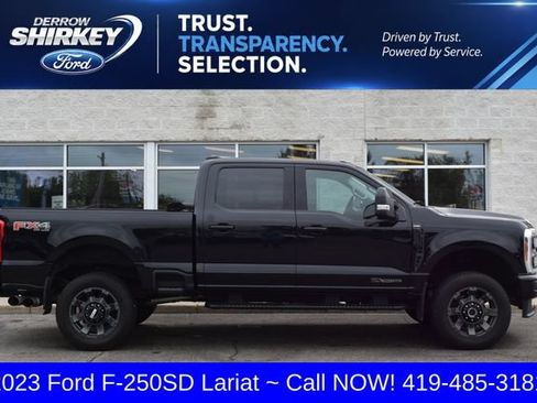 Used 2023 Ford F250 Lariat w/ Lariat Ultimate Package AWD/4WD image 3