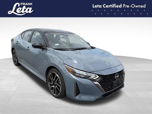 Used 2024 Nissan Sentra SR w/ SR Premium Package FWD image 7