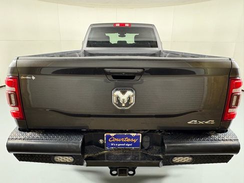 Used 2020 RAM 3500 Big Horn w/ Level 1 Equipment Group image 8