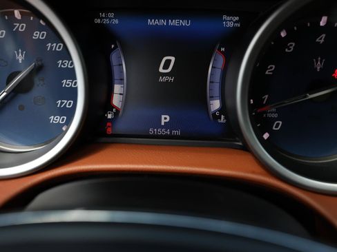 Used 2017 Maserati Ghibli S Q4 AWD/4WD image 28