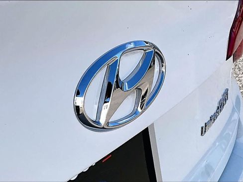 Used 2017 Hyundai Sonata Limited 2.0T FWD image 31