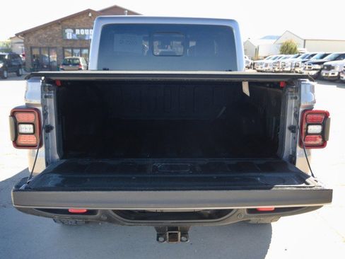 Used 2020 Jeep Gladiator Rubicon image 5