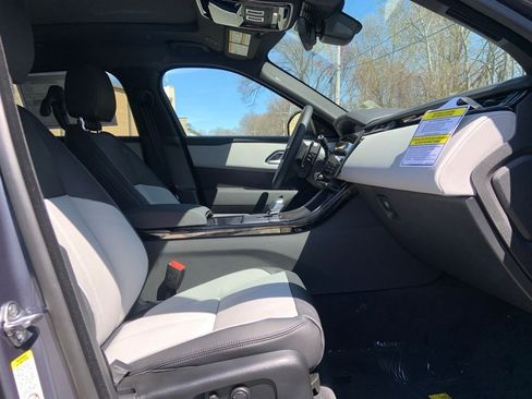 Used 2026 Land Rover Range Rover Velar Dynamic SE image 15