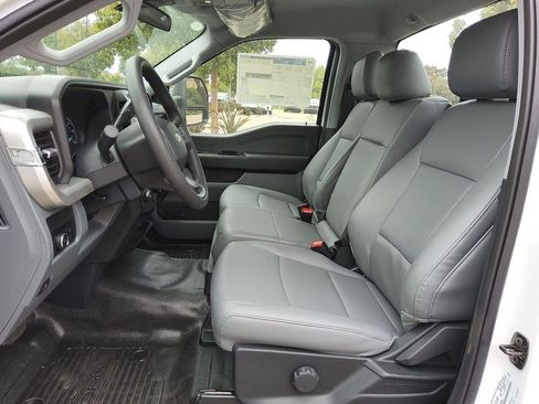 New 2025 Ford F550 2WD Regular Cab Super Duty image 7