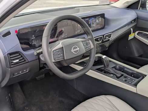 New 2026 Nissan Sentra SL w/ Floor Mat Package FWD image 29