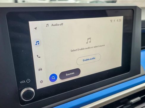 Used 2025 Toyota Tacoma TRD Off-Road image 13