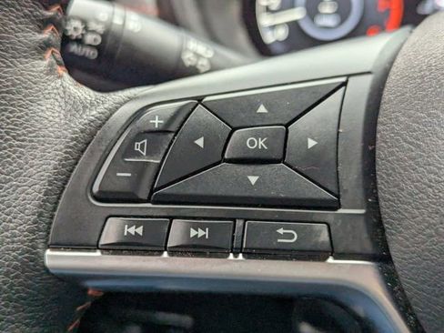 Used 2024 Nissan Kicks SR w/ SR Premium Package image 24