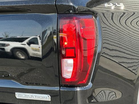 New 2025 GMC Sierra 1500 Elevation w/ Preferred Package image 7