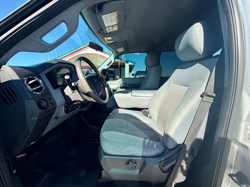 Used 2014 Ford F250 XLT AWD/4WD image 9