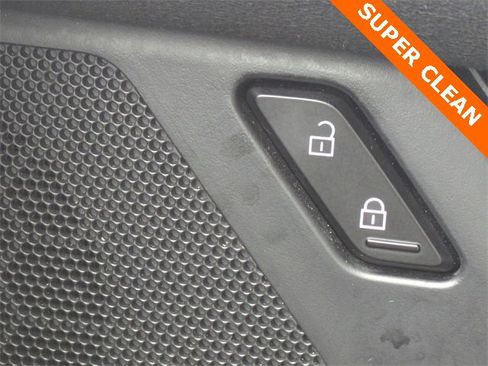 Used 2024 MAZDA MAZDA3 s image 29