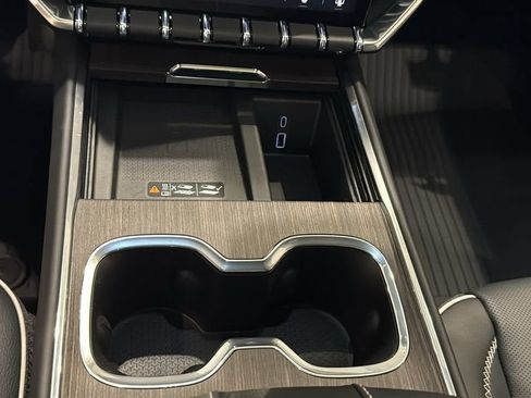 New 2026 GMC Acadia Denali w/ Super Cruise Package image 31