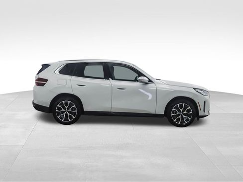 New 2026 BMW X3 xDrive30 w/ Premium Package image 6