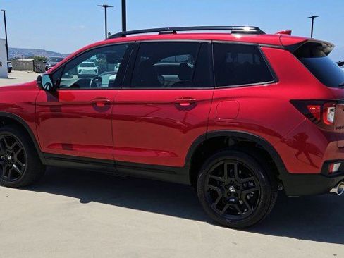 Used 2024 Honda Passport Black Edition image 6