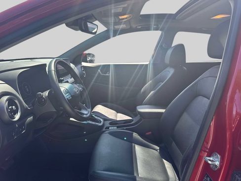 Used 2022 Hyundai Kona Limited AWD/4WD image 19
