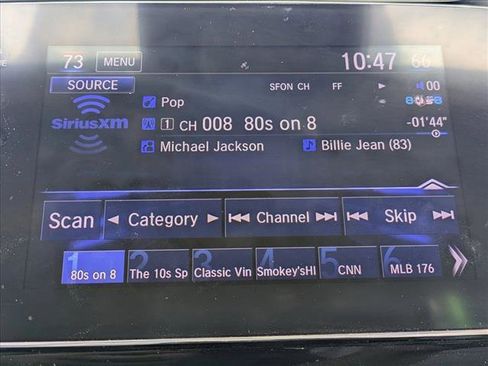 Used 2018 Honda CR-V Touring image 9