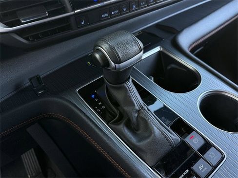 Used 2023 Toyota Sienna XSE w/ XSE Plus Package image 20