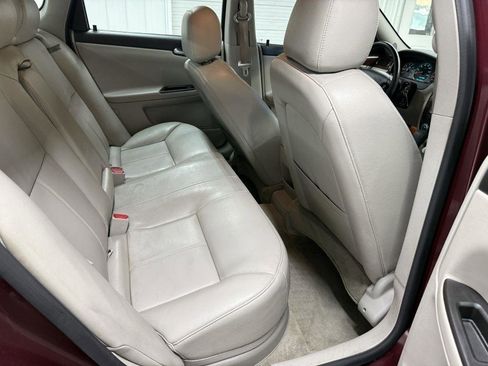 Used 2007 Chevrolet Impala LTZ image 26