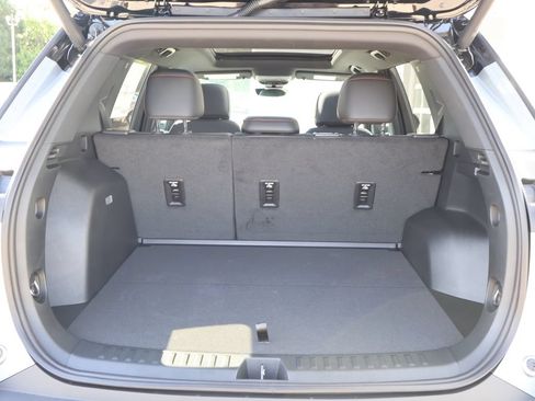 New 2026 Chevrolet Equinox RS w/ Convenience Package III AWD/4WD image 31