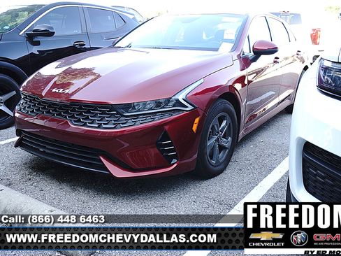 Used 2024 Kia K5 LXS FWD image 3