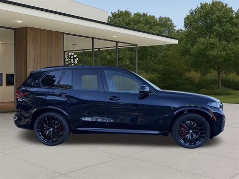 New 2026 BMW X5 sDrive40i w/ M Sport Package image 4