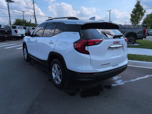 Used 2018 GMC Terrain SLE w/ Infotainment Package I FWD image 3