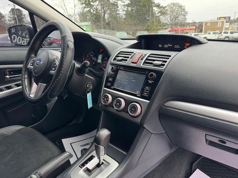 Used 2017 Subaru Crosstrek 2.0i Premium w/ Popular Package #2 image 26