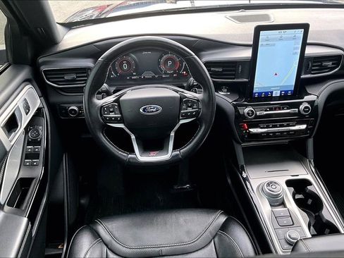 Used 2021 Ford Explorer ST w/ Premium Technology Package image 5