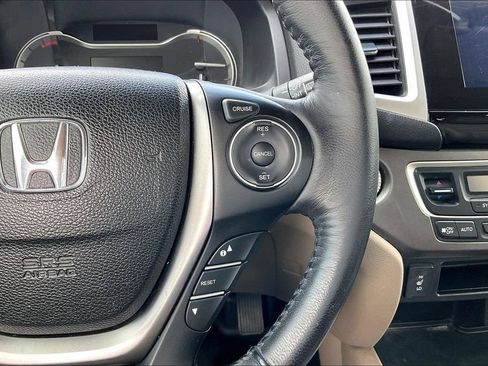 Used 2017 Honda Pilot EX-L image 11