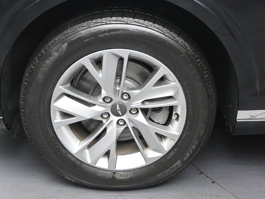Used 2023 Genesis GV70 2.5T AWD/4WD image 36