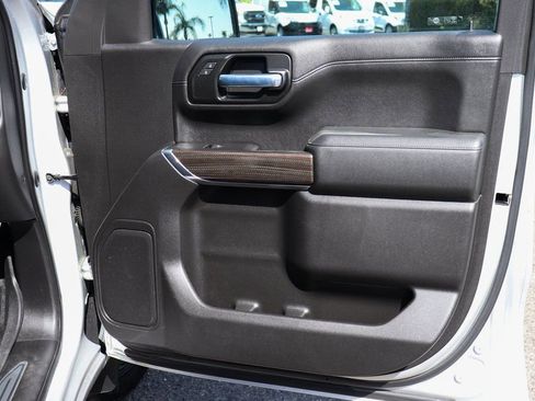 Used 2020 Chevrolet Silverado 1500 LT Trail Boss w/ Convenience Package image 34