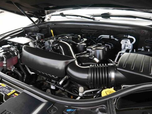 Certified 2024 Dodge Durango GT image 13