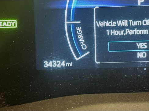 Used 2025 Toyota Camry LE FWD image 19