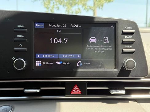 Used 2023 Hyundai Elantra Blue FWD image 14