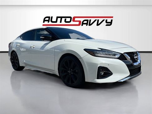 Used 2023 Nissan Maxima SR w/ Sport Mat Group image 1