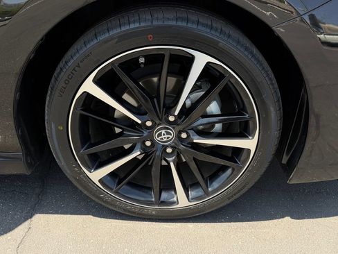 Certified 2019 Toyota Camry XSE w/ Driver Assist Package FWD image 9